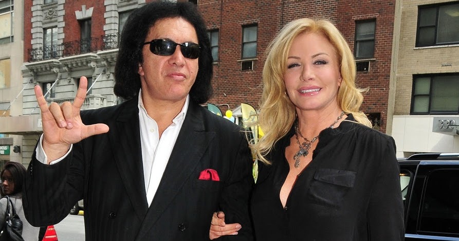 Gene Simmons Wife Naked pic photo
